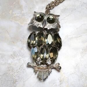Silver Tone Owl Pendant Necklace, Green Marquise Prong Set Rhinestones 24" Vtg